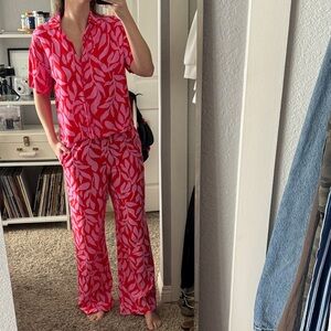 Red and Pink Leaf Print Set